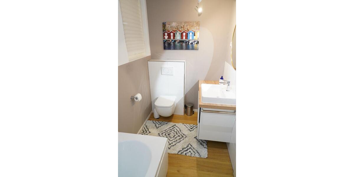 Erdgeschoßwohnung Starnberg - 4 Zimmer, 120 m&sup2;, 2.390&euro; | Angebot:24842130