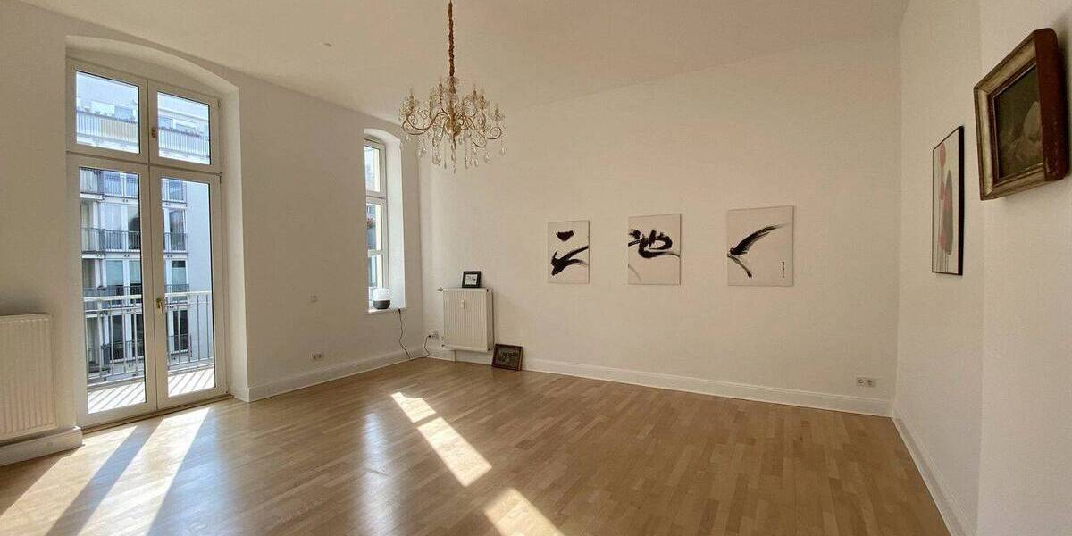 Etagenwohnung Berlin Mitte - 3 Zimmer, 116 m&sup2;, 2.186&euro; | Angebot:26212713