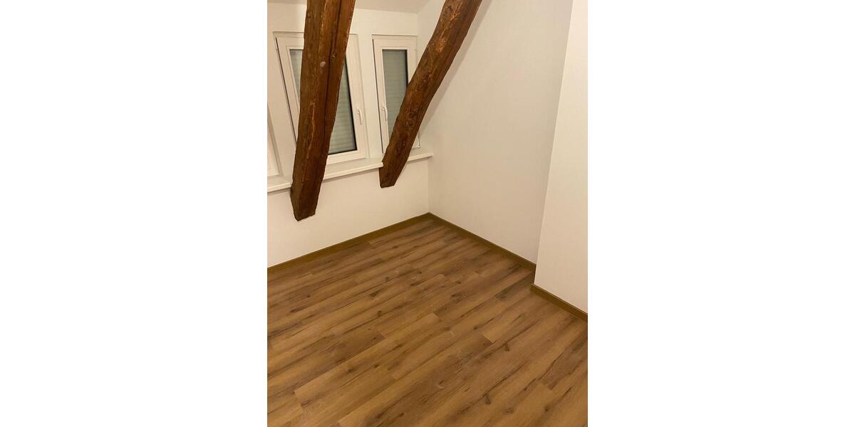 Etagenwohnung Gruibingen - 5 Zimmer, 95 m&sup2;, 1.140&euro; | Angebot:24276650