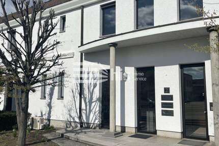 Gewerbeobjekt Fürth Bislohe - 2.240&euro; | Angebot:22241197