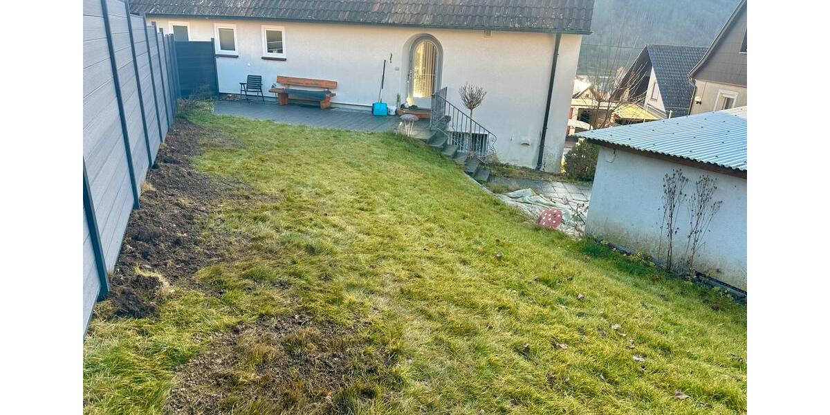 Haus zu vermieten zwei Wohnungen in DHH 6 zimmer