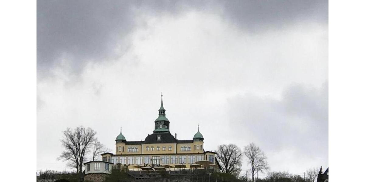 Wohnen auf Zeit Radebeul - 2 Zimmer, 52 m&sup2;, 1.300&euro; | Angebot:25633472