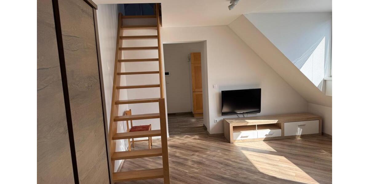 Dachgeschoßwohnung Berlin Neukölln - 2 Zimmer, 56 m&sup2;, 1.850&euro; | Angebot:26356566