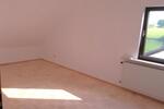 Dachgeschoßwohnung Schlüchtern - 4 Zimmer, 125 m&sup2;, 950&euro; | Angebot:26620839