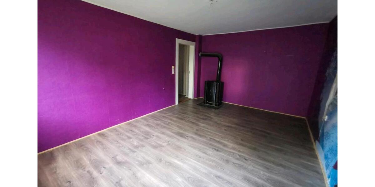 Etagenwohnung Nossen - 5 Zimmer, 110 m&sup2;, 769&euro; | Angebot:26011100