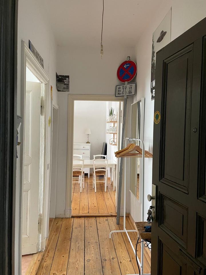 UNTERMIETE: 2 Zimmer Wohnung in Friedrichshain