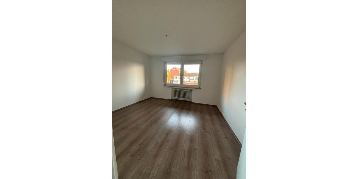 Etagenwohnung Beckum - 3 Zimmer, 77 m&sup2;, 720&euro; | Angebot:26021494