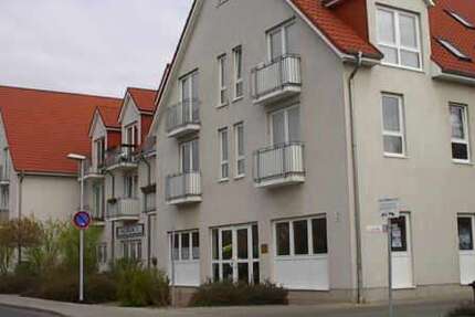 Wohnung zum Mieten in Magdeburg 345 € 53.43 m² 2 zimmer