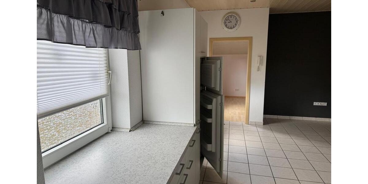 Dachgeschoßwohnung Homburg - 4 Zimmer, 95 m&sup2;, 750&euro; | Angebot:26413157