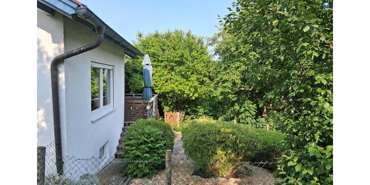 Wohnen auf Zeit Böhen - 5 Zimmer, 110 m&sup2;, 375&euro; | Angebot:24528545