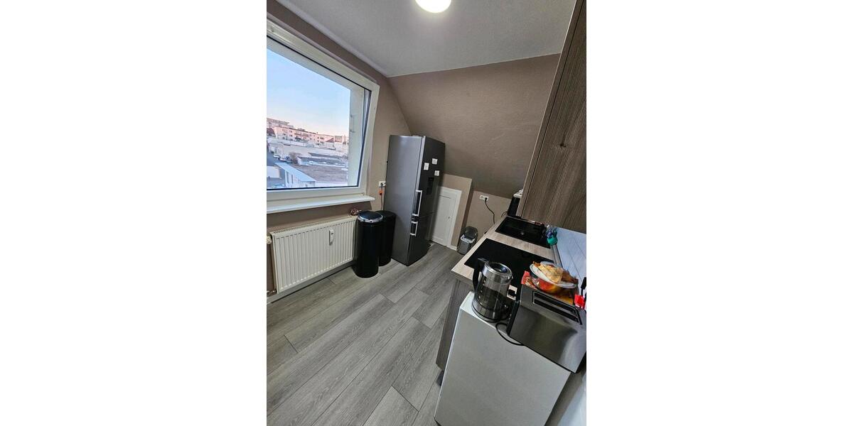 Dachgeschoßwohnung Wolfsburg - 2 Zimmer, 40 m&sup2;, 465&euro; | Angebot:26587342