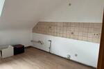 Dachgeschoßwohnung Sankt Ingbert - 3 Zimmer, 80 m&sup2;, 700&euro; | Angebot:26463375