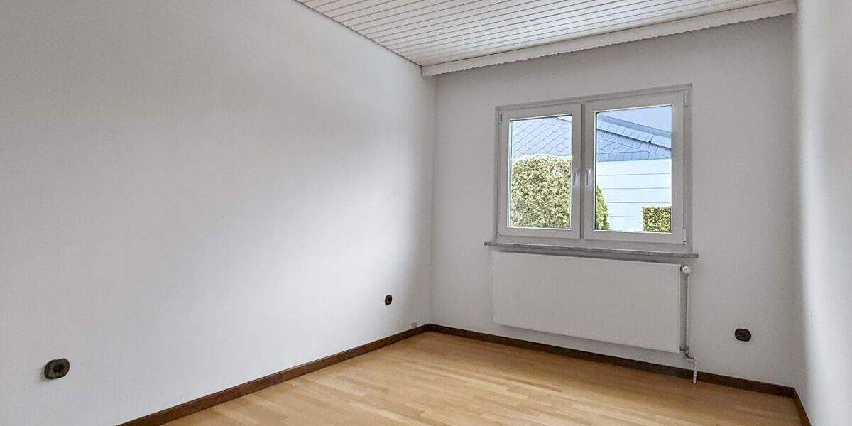 Bungalow Schleswig-Holstein Tangstedt - 4 Zimmer, 101 m&sup2;, 1.550&euro; | Angebot:24776303