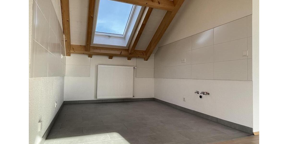 Etagenwohnung Frickenhausen - 3.5 Zimmer, 90 m&sup2;, 1.155&euro; | Angebot:24774631