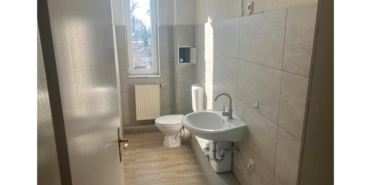 Etagenwohnung Zerbst (Anhalt) Leps - 3 Zimmer, 110 m&sup2;, 850&euro; | Angebot:25843375