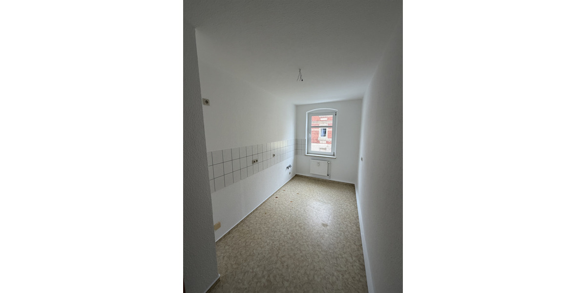 Etagenwohnung Güsten - 1 Zimmer, 42 m&sup2;, 260&euro; | Angebot:26149592
