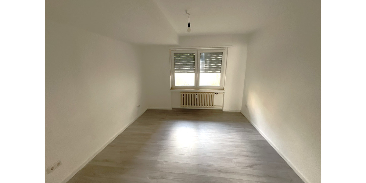 Mitten in Rüttenscheid! Gut geschnittene 3-Zimmer-Wohnung mit Gäste-WC! 3 zimmer