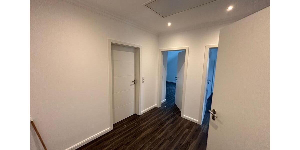 Etagenwohnung Celle Neustadt/Heese - 3 Zimmer, 80 m&sup2;, 800&euro; | Angebot:24775153