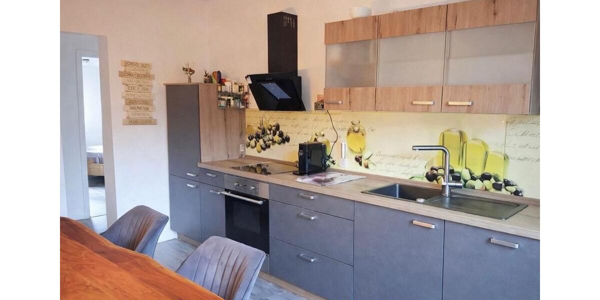 Etagenwohnung Saarwellingen - 3 Zimmer, 70 m&sup2;, 1.300&euro; | Angebot:26267051