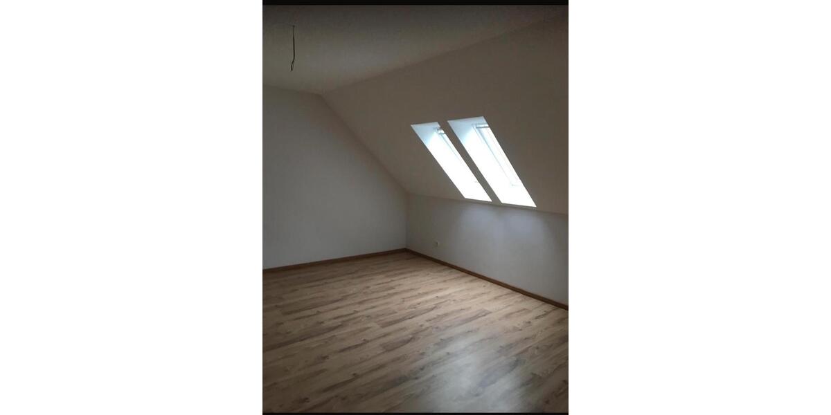 Etagenwohnung Saarburg - 3 Zimmer, 92 m&sup2;, 830&euro; | Angebot:23855937