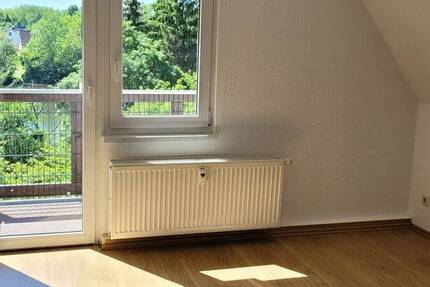 Wohnung Erlau Schweikershain - 4 Zimmer, 70 m&sup2;, 390&euro; | Angebot:25670604