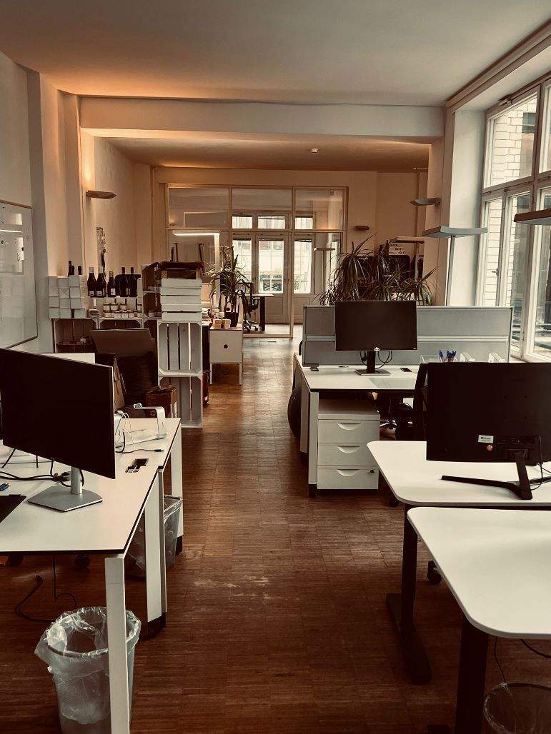 Arbeitsplätze Flex Desk und Fix Desk - All-in-Miete zimmer