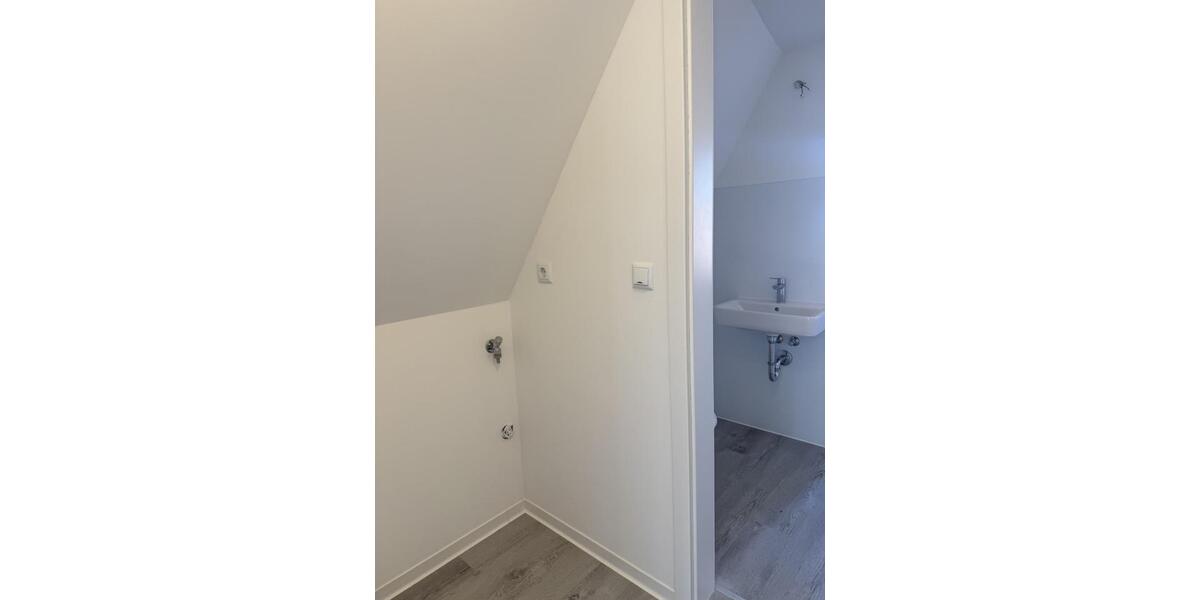 Dachgeschoßwohnung Melsungen - 2 Zimmer, 60 m&sup2;, 550&euro; | Angebot:26634365
