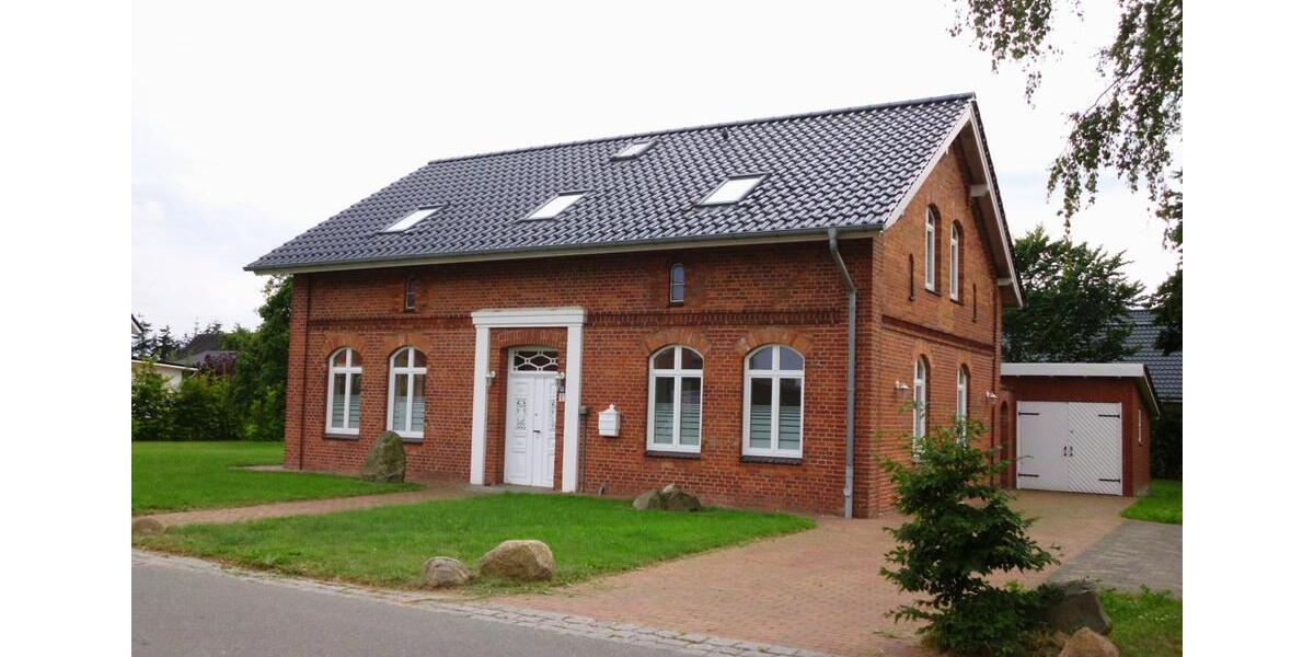 Einfamilienhaus Bad Segeberg - 7 Zimmer, 170 m&sup2;, 1.420&euro; | Angebot:25656290