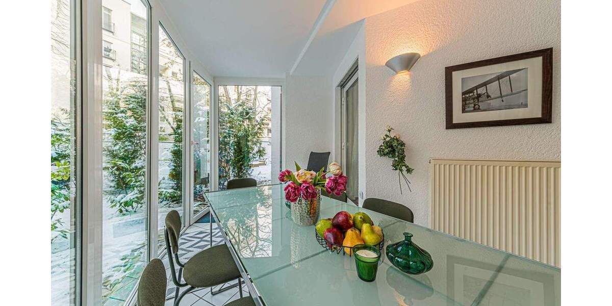 Etagenwohnung Frankfurt am Main Westend-Süd - 2 Zimmer, 70 m&sup2;, 2.090&euro; | Angebot:25275687