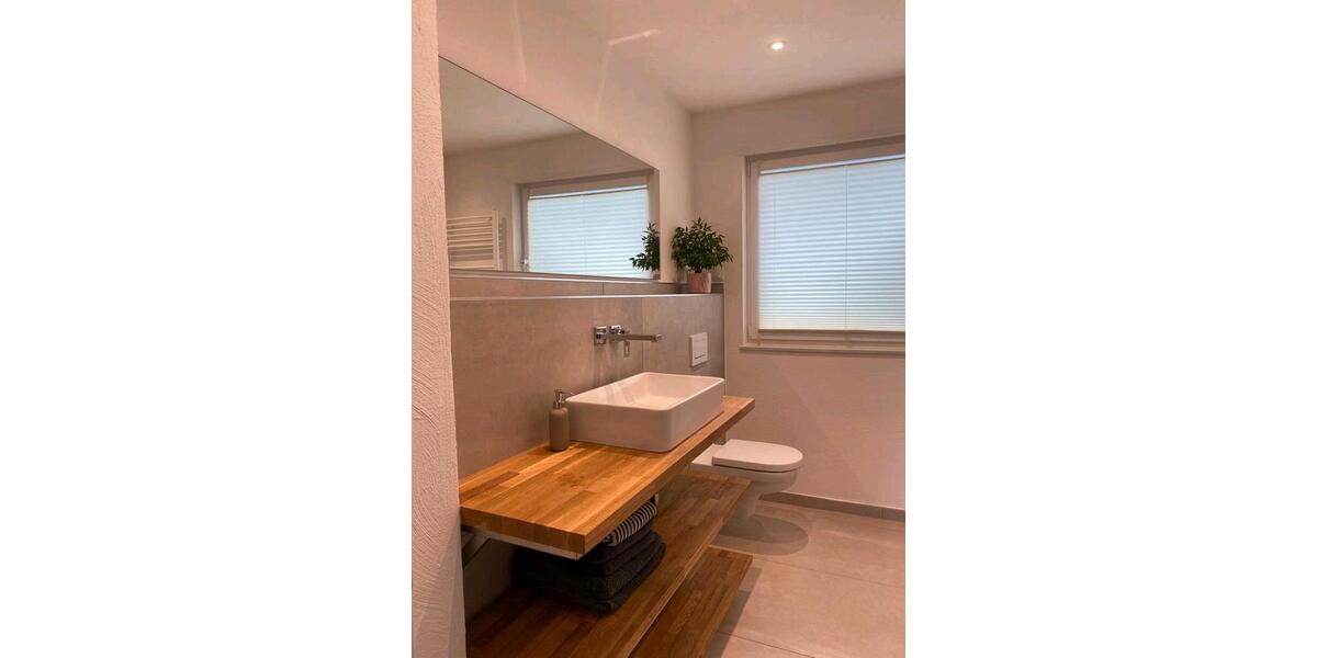 Reihenhaus Kaiserslautern - 3 Zimmer, 130 m&sup2;, 2.300&euro; | Angebot:26285960