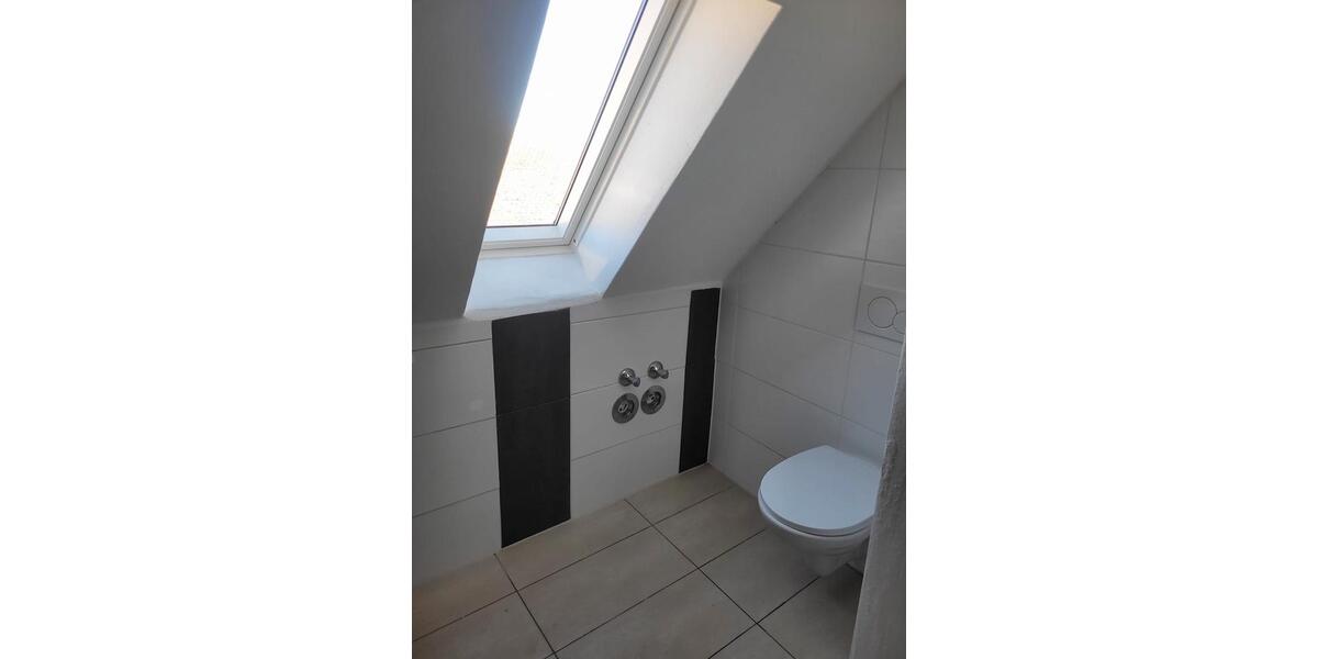 Dachgeschoßwohnung Feuchtwangen - 3 Zimmer, 80 m&sup2;, 800&euro; | Angebot:25907832