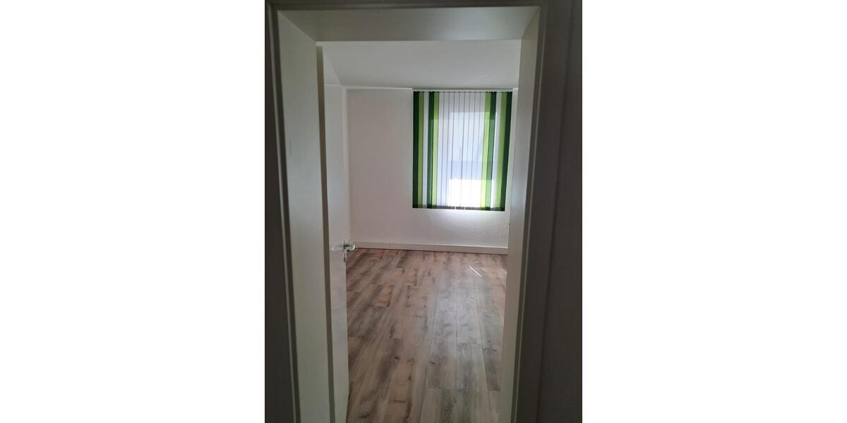 Etagenwohnung Bienenbüttel - 3 Zimmer, 75 m&sup2;, 600&euro; | Angebot:26368385