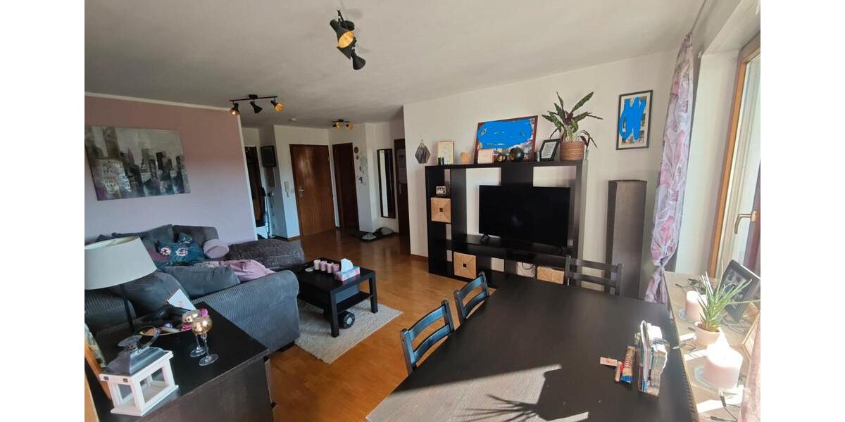 Etagenwohnung Freiberg am Neckar - 3 Zimmer, 68 m&sup2;, 850&euro; | Angebot:26515626