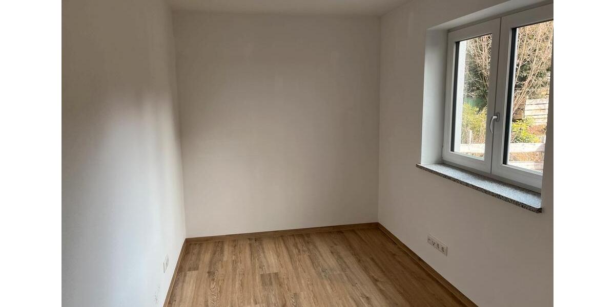 Erdgeschoßwohnung Bad Hindelang - 4 Zimmer, 100 m&sup2;, 1.390&euro; | Angebot:24652000