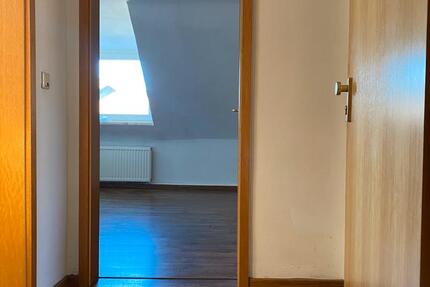 Wohnung Duisburg Duisburg-Mitte - 2 Zimmer, 31 m&sup2;, 290&euro; | Angebot:26237027