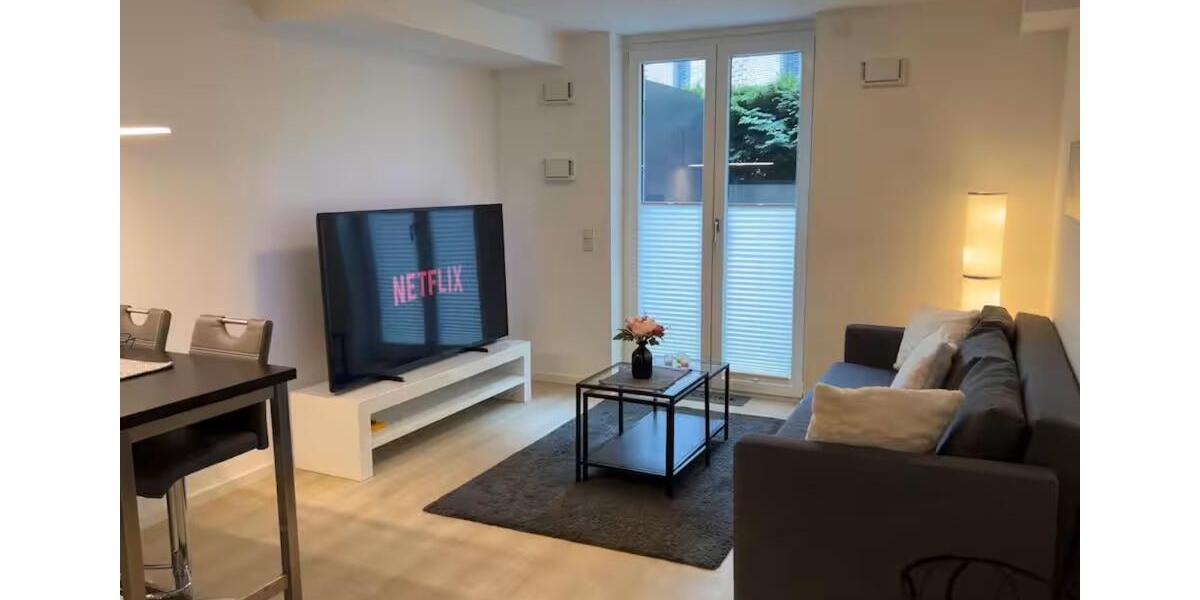 Erdgeschoßwohnung Kiel - 2 Zimmer, 60 m&sup2;, 1.750&euro; | Angebot:25869696