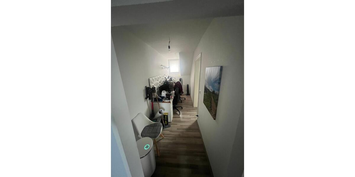 Dachgeschoßwohnung Mülheim an der Ruhr Menden-Holthausen - 2.5 Zimmer, 60 m&sup2;, 510&euro; | Angebot:24839165