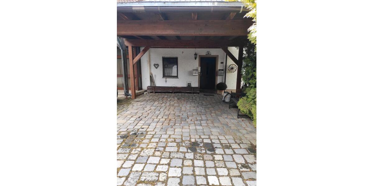 Reihenhaus Horgau - 6 Zimmer, 188 m&sup2;, 1.900&euro; | Angebot:24435997