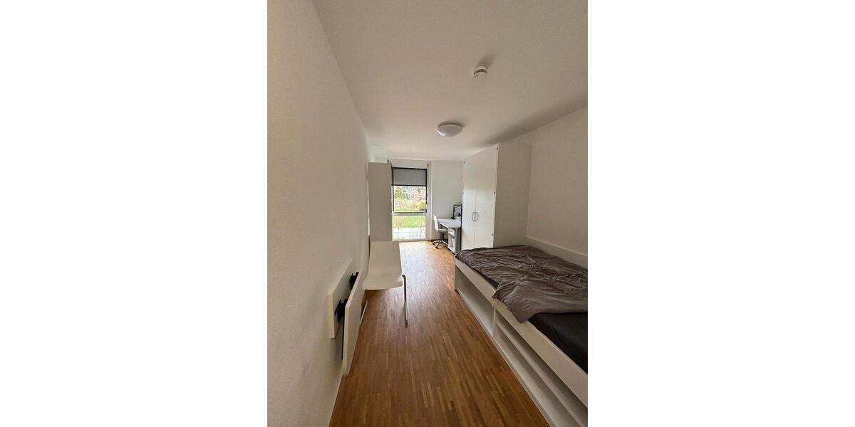 Etagenwohnung Langenargen - 1 Zimmer, 20 m&sup2;, 465&euro; | Angebot:26040712