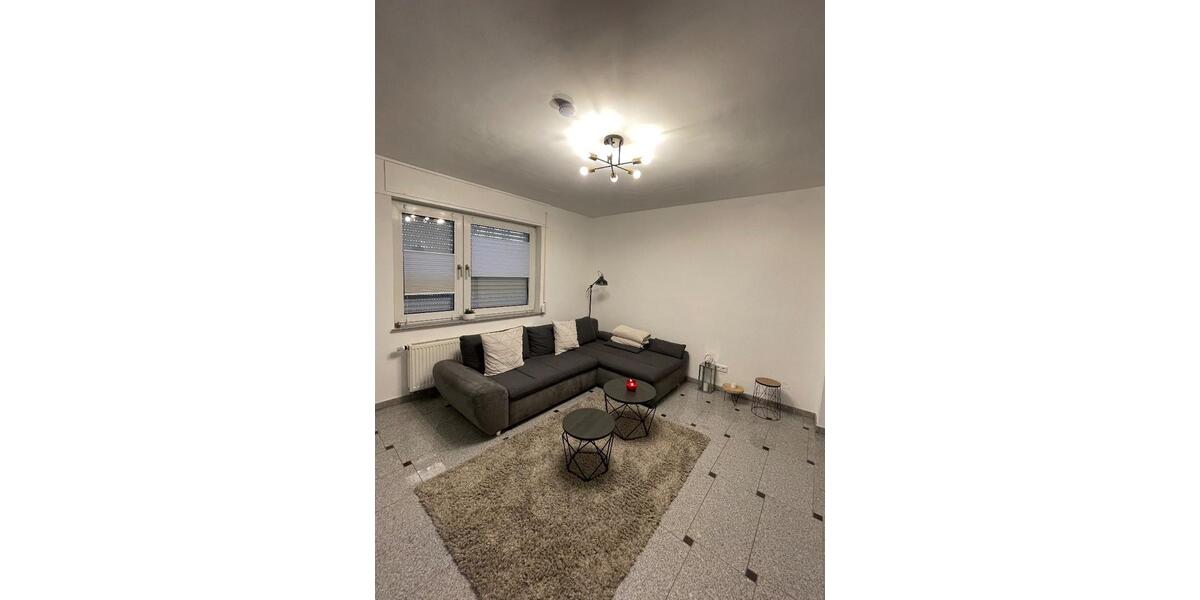 Etagenwohnung Hochheim am Main - 2.5 Zimmer, 74 m&sup2;, 1.510&euro; | Angebot:26587191
