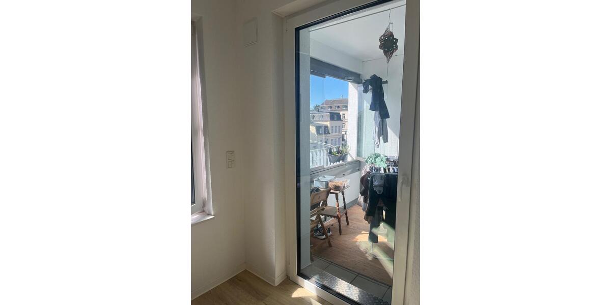 Wohnen auf Zeit Köln Mülheim - 2 Zimmer, 63 m&sup2;, 890&euro; | Angebot:26527680