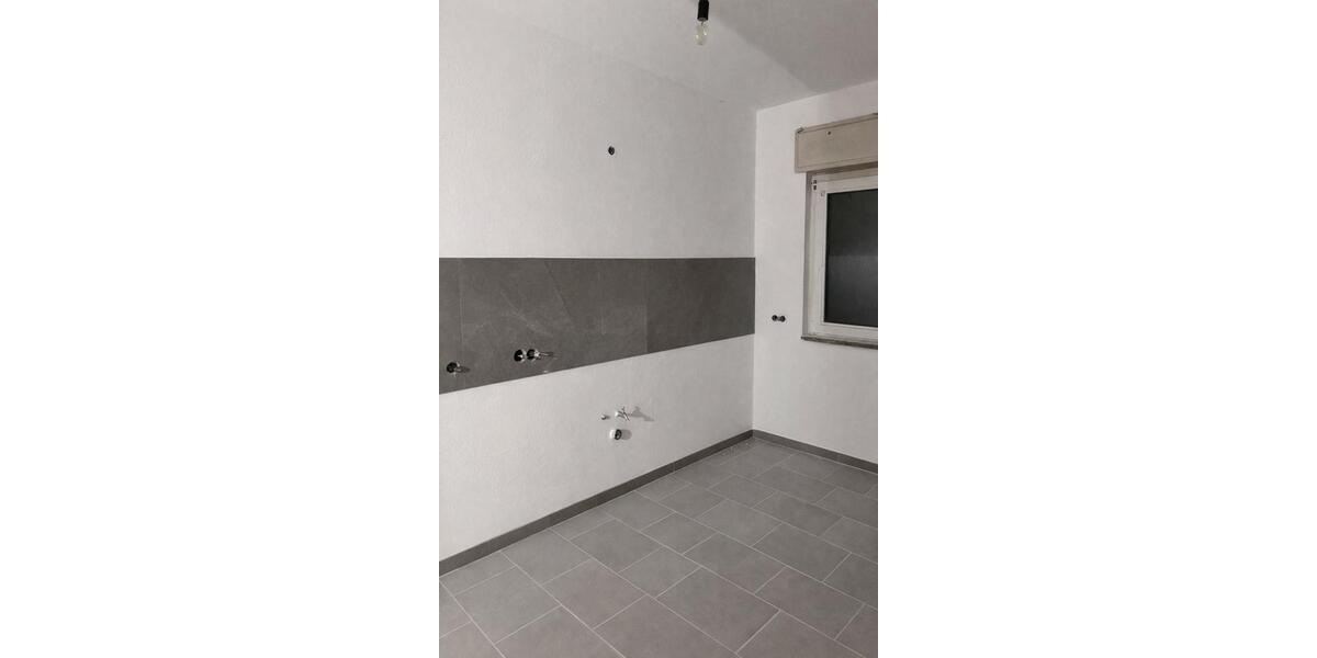 Etagenwohnung Gronau (Westfahlen) - 5 Zimmer, 1.300&euro; | Angebot:25893205