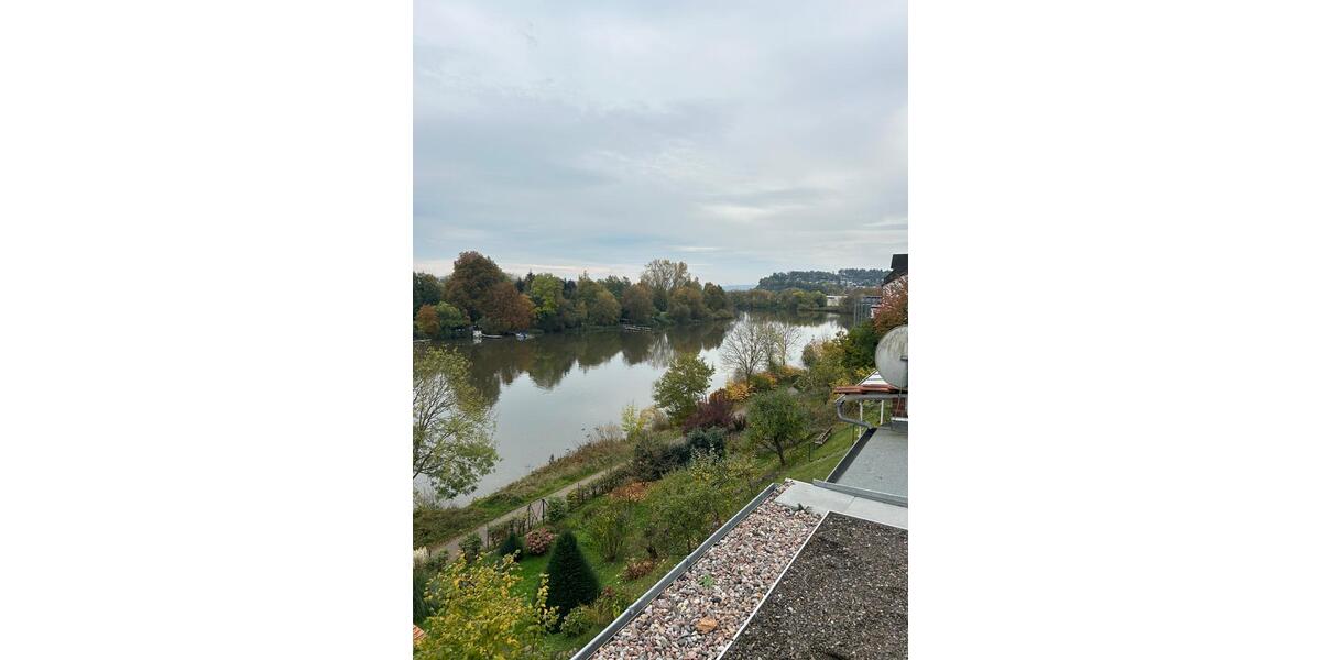 Luxus 2-Zi.Penthouse Whg,direkt an der Weser,EBK,Garage,Fahrstuhl 2 zimmer