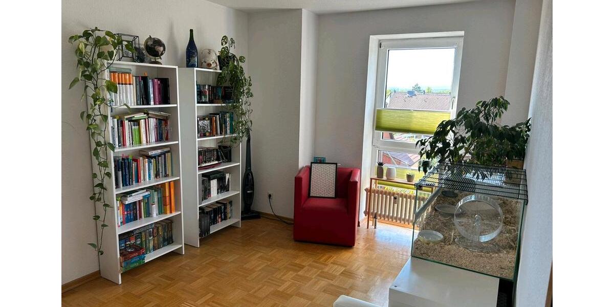Etagenwohnung Hildesheim Itzum-Marienburg - 3 Zimmer, 77 m&sup2;, 720&euro; | Angebot:26705886