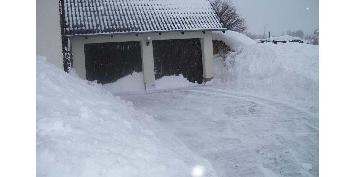 Etagenwohnung Gefell - 6 Zimmer, 180 m&sup2;, 320&euro; | Angebot:26020431