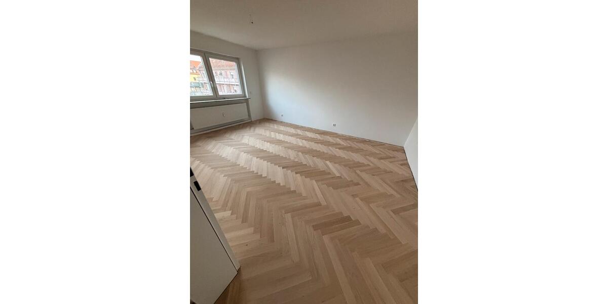 Etagenwohnung Nürnberg Gibitzenhof - 4 Zimmer, 138 m&sup2;, 2.750&euro; | Angebot:24699422