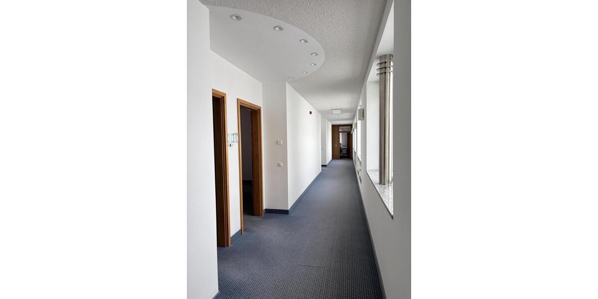 Gewerbeobjekt Oelsnitz (Vogtland) - 1.670&euro; | Angebot:26156096