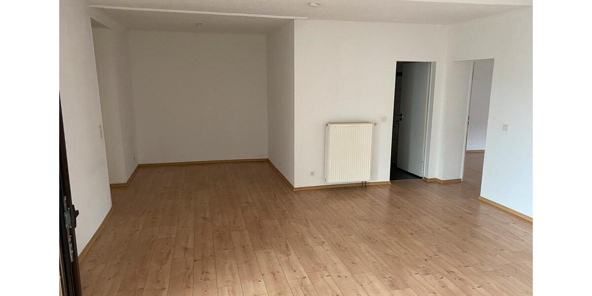 Etagenwohnung Saarwellingen - 3.5 Zimmer, 85 m&sup2;, 620&euro; | Angebot:25476138