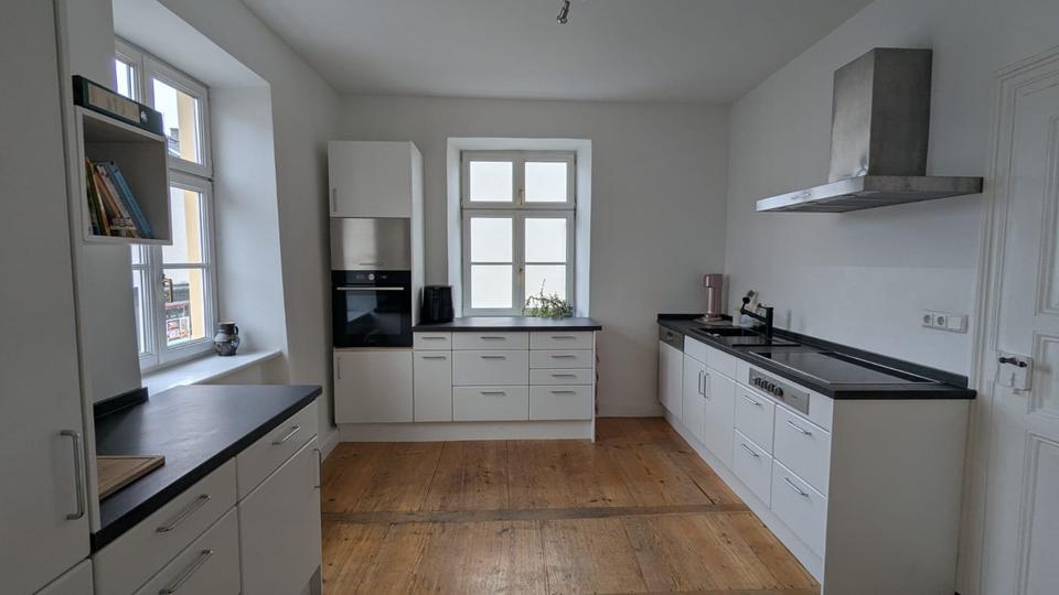 Wohnen auf Zeit Günzburg - 3 Zimmer, 89 m&sup2;, 1.100&euro; | Angebot:25333005