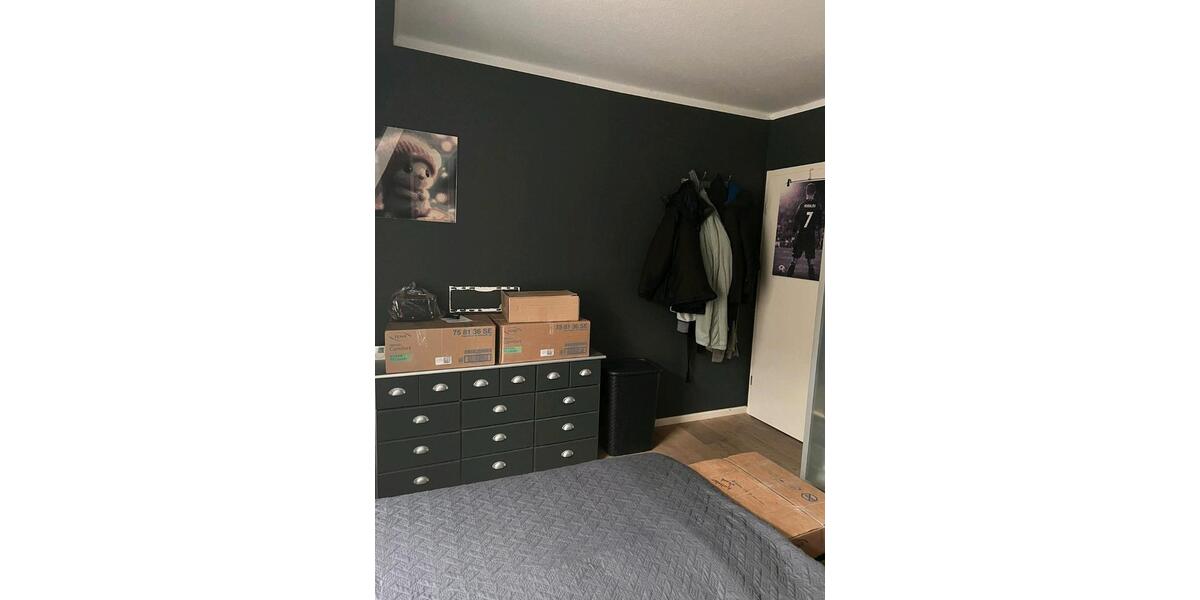 Dachgeschoßwohnung Velten - 3 Zimmer, 77 m&sup2;, 1.500&euro; | Angebot:25350485